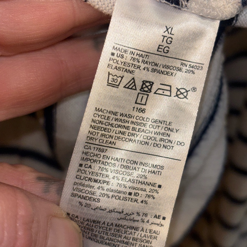 Old Navy Striped Sweater - Picture 3 of 3